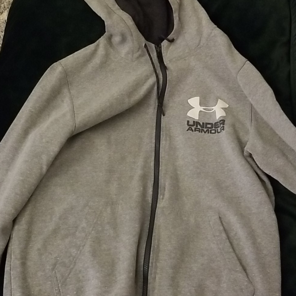 Mens under Armour zip up